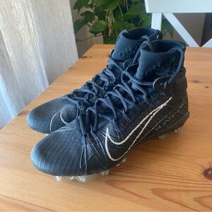 Nike Huarache Lacrosse cleats in black 6.5 Men’s (8 women’s)